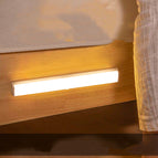 Yellow light / 22cm